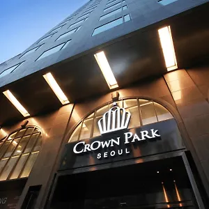 מלון Crown Park Myeongdong