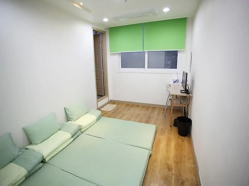 Namsan Guest House 3 Seoul 2*,  South Korea